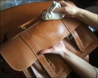 Mẹo làm mới đồ da Mẹo làm mới đồ da